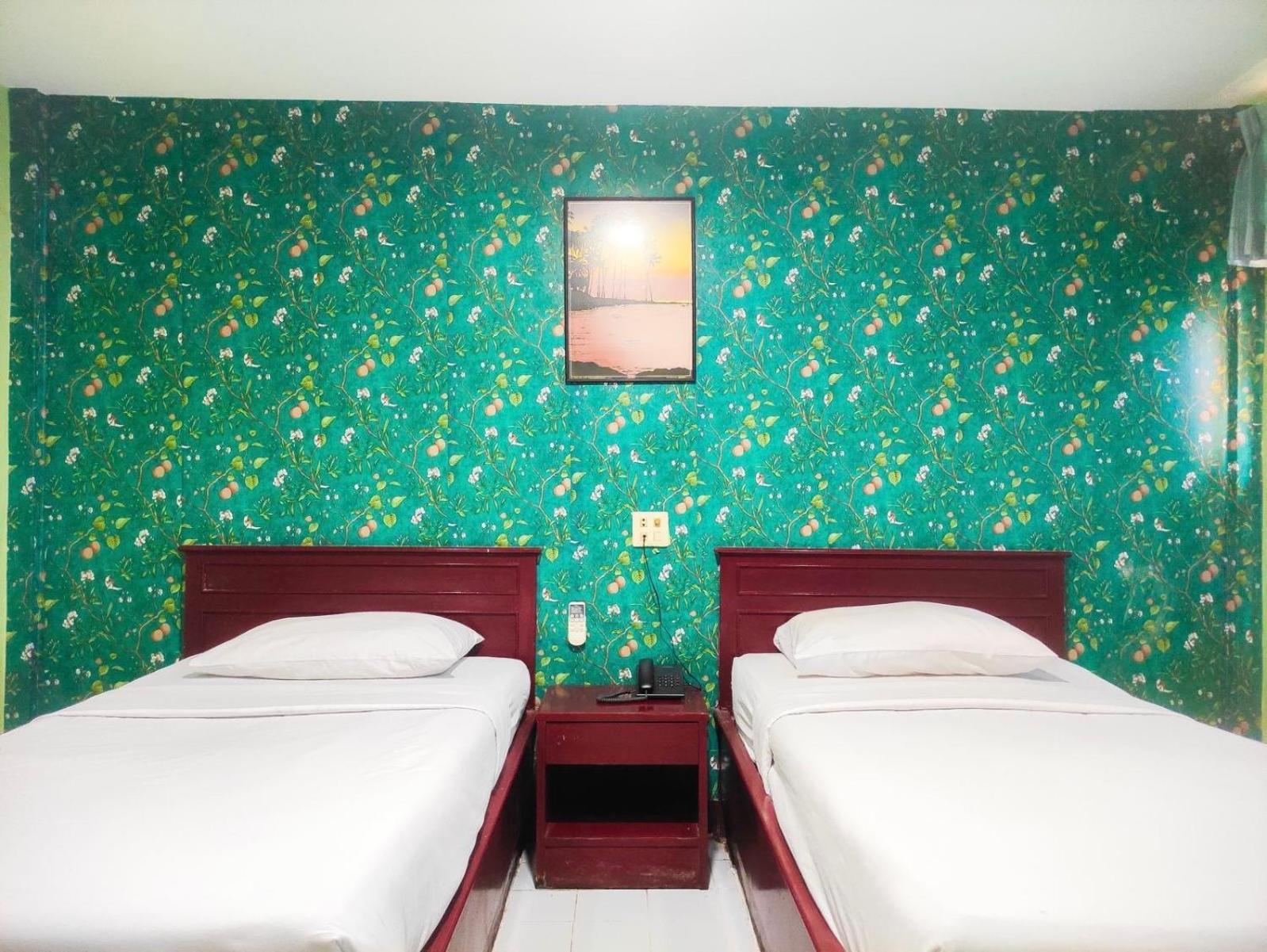 Woodlands Inn Bangkok Eksteriør bilde